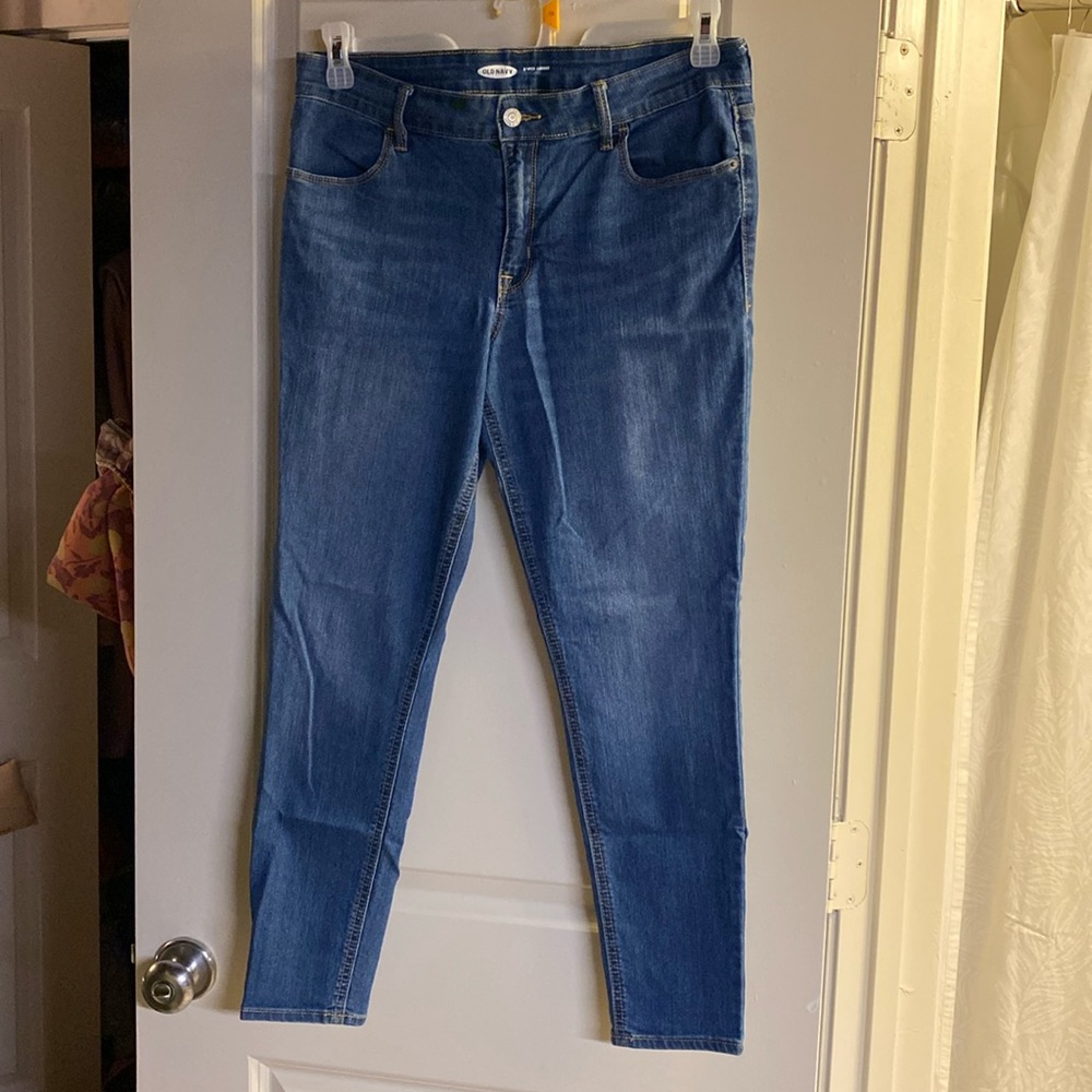 Old Navy Super skinny ankle jeans size 12